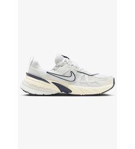 Nike V2K Run Erkek Koşu Ayakkabı (Beyaz)