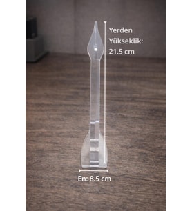 Şeffaf Akrilik Saat Standı – Masaüstü Saatlik, Takı ve Bileklik Standı (12 x 7,5 cm)