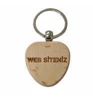 Kişiye Özel Kalp Ahşap Anahtarlık – Web Sitesi Yazılı Lazer Gravür Anahtarlık – Kurumsal Promosyon & Özel Tasarım
