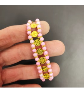 Pembe taşlı bileklik