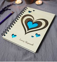 Kişiye Özel Kalp Desenli Ahşap Kapaklı Defter - Ajanda - İsme Özel - A5 60 Yaprak (120 SAYFA) Hediyelik (Mavi)