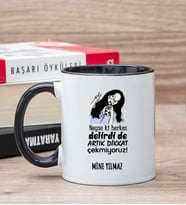 Kişiye Özel Herkes Delirdi Tasarım Esprili Siyah Kupa Bardak