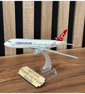 THY Boeing 777-300 Model Uçak  1/250 Ölçek Metal Gövde İsim Yazılabilir MYK Hediye ve Sanat Atölyesi