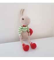 Kırmızı Çantalı Karınca Amigurumi Organik Oyuncak