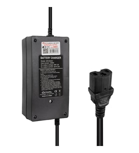 PowerMaster PM-31801 60 Volt - 20 Amper C16 Erkek Uçlu Elektrikli Bisiklet Şarj Cihazı