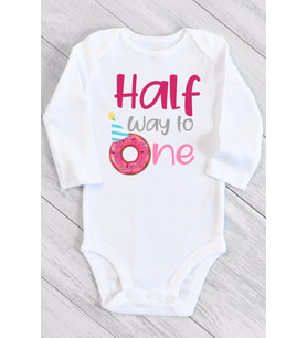 kız Bebek Beyaz Yazı Baskılı Çıtçıtlı Body