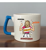 Asosyal Değilim İnsan Sevmiyorum Baskılı Mavi Kulplu D Kupa
