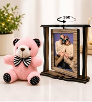 Kişiye Özel 2 Fotoğraflı Dönen Ahşap Çerçeve ve Pembe Peluş Anahtarlık Hediye Seti