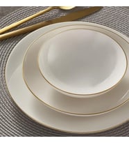 Set Piatti 18 Pezzi Güral Porselen Atina Dinner Oro - 6 Persone - Porcellana Bianca Per Microonde E Lavastoviglie
