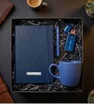 Kişiye Özel Kapaklı Mavi Usb Çakmak & Mavi Defter & Mavi Kupa Hediye Seti (Model 1)