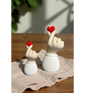 Korean Heart 2li Biblo Seti, Dekoratif Kalp Tutan El Sevimli Hediyelik, 9cm-14cm