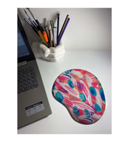 Suluboya Temalı Bilek Destekli Mouse Pad