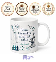 İsimli Laboratuvar Önlüğü Desenli Araştırmacı Kupası Hediye Kupa Bardak