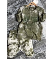Erkek Çocuk New York Yazı Baskı ve Batık Desenli Penye T-Shirt Yeşil Şortlu Takı