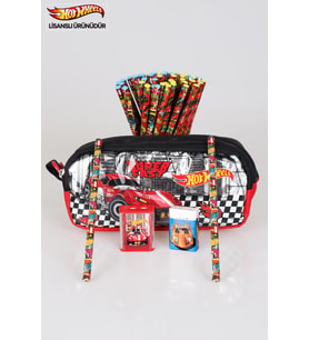 YENİ SEZON LİSANSLI HOT WHEELS KALEM ÇANTASI,2 ADET KURŞUN KALEM,SİLGİ VE ÇİFT BIÇAKLI KALEMTRAŞ KIRTASİYE SETİ
