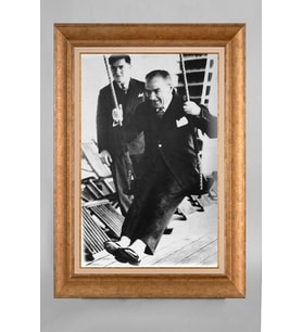 Altın Varaklı Çerçeveli Paspartulu Atatürk Tablo a718 (Gold)