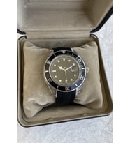 Rolex Model Silikon Kordon Takvimli Unisex Kol Saati Moda İndirimli Kampanyalı Avantajlı Kuponlu Tarz Şık Premium Çelik Bileklik Garantili Diesel Rolex Tasarım Genç Lüks Trend Ucuz Babaya Kardeşe Sevgiliye Sözlüye Özel Doğum Günü Hediyesi EşÇift