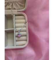 Rodyum Kaplama Kristal Taşlı Kalp Kolye (Pembe)