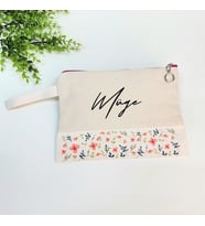 İsme Özel Mavi Yaprak ve Pembe Çiçek Desenli Clutch Çanta