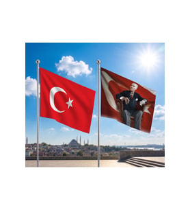 Koltukta Atatürk Bayrağı ve Alpaka Kumaş Türk Bayrağı 2'li Set 70x105cm