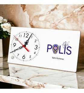 Polis Memuru Şık Masa Saati