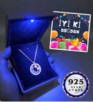 Premium Işıklı Kutusunda 925 Ayar Gümüş Kolye Farklı Modeller Doğum Günü Hediyesi İyi Ki Doğdun (Model 2)