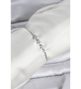 Gümüş Renk Zirkon Taşlı Yıldız Model Asansörlü Kadın Bileklik 5886 - GLST5398-2923
