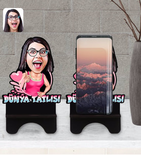 BK Gift Kişiye Özel Dünya Tatlısı Karikatürlü Ahşap Biblo Telefon Standı-1