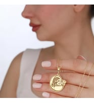 Kişiye Özel 925 Ayar Gümüş Baby Yoda Kolye (Gold)