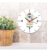 Graphic Designer Duvar Saati 001
