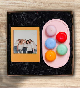 Kişiye Özel Çerçeve + Makaron Mum Hediye Seti