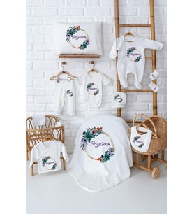 Pia Baby Premium Lüks 11’li İsim Baskılı Yenidoğan Kız Bebek Hediyesi Set 501200 (Ekru)