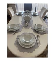Modern Kesim Amerikan Servis ve Runner 8 Adet