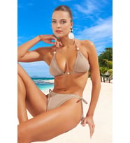 Modern Üçgen Bikini Takımı Ergonomik Kesim UV Korumalı Klora Dayanıklı Yaz Koleksiyonu
