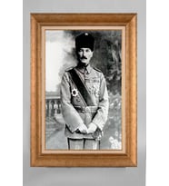 Altın Varaklı Paspartulu Çerçeveli Atatürk Tablo sd81