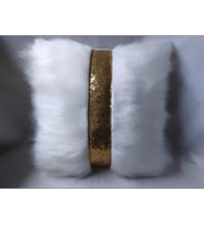 YILMAZHOME Peluş Şeritli Kırlent Kılıfı - (Beyaz Peluş-Gold Şeritli)