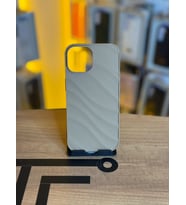 iPhone 15 Uyumlu Kaymaz Tırtıklı Dokulu Mat Kılıf (Bej)