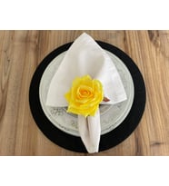 6'lı Sarı Güllü El Yapımı Peçete Halkası Dekoratif Peçete Yüzüğü