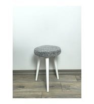 Peluş Puf Dekoratif Ahşap 3 Beyaz Ayaklı Tabure
