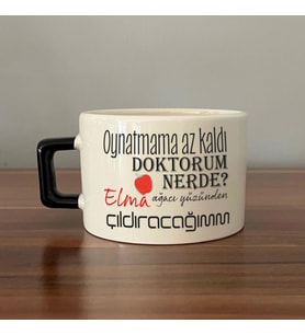 Oynatmama Az Kaldı Doktorum Nerede Baskılı Siyah Kulplu C Fincan