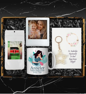 Anneler Gününe Özel Tasarım Kupa & Dünya Kahvesi & Yıldız Anahtarlık & Kişiye Özel Fotoğraf Çerçevesi
