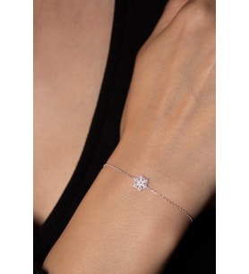 Elika Silver Kadın Kar Tanasi Model 925 Ayar Gümüş Bileklik (Gümüş)