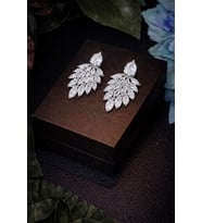 Lotus Kadın Gümüş Renk Zirkon Taşlı Abiye Düğün Nişan Söz Parti Davet Hediye Küpe (Silver)