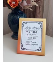 15x21 cm Gold Fotoğraf Çerçevesi! Ahşap Ayaklı Pvc Camlı Dekoratif Masaüstü Çerçeve!