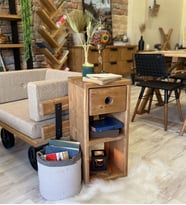 Ntconcept Niyola Masif Ağaç Komidin (70x31cm) derinlik 31cm (Ceviz Rengi)