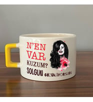 Nen Var Kuzum? Baskılı Sarı Kulplu C Fincan