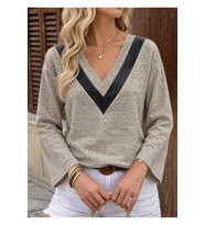 Yumoş Deri Detaylı Bluz