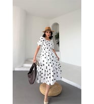 Neşeli butik kadın kemerli kare yaka çiçekli midi boy elbise NBKS4104 (Beyaz)
