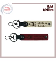 Romantik Ruhlu Sevgiliye Ayyıldız Kurt Göktürklü İsimli Anahtarlık Seti x2, Sütlü Kahve-Bordo