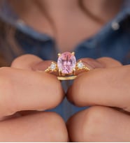 925 Ayar Gümüş Pembe Taşlı Nokta Kollu Yüzük